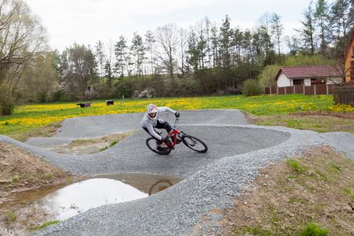 otevírání pumptracku