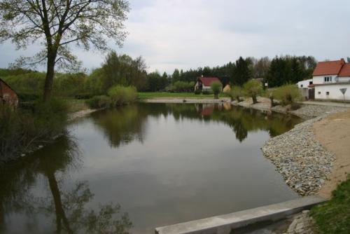 revitalizace rybníku v Honezovicích 2009 - 2010
